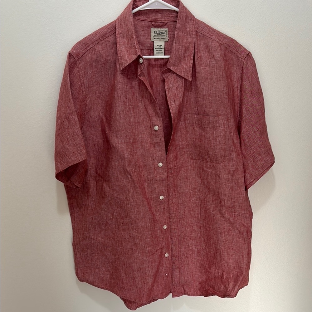 LL Bean Men’s Red Linen Short Sleeve Button Down Collared Shirt Size L